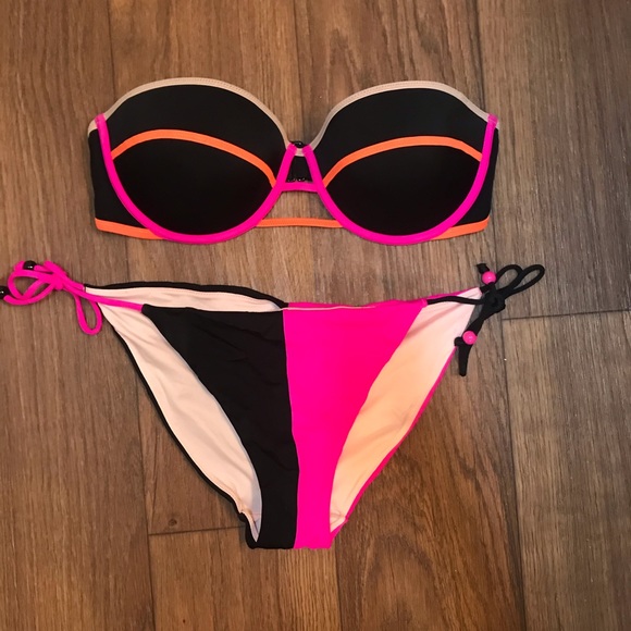 Victoria's Secret Other - Victoria’s Secret Pink/Orange Black Bikini 36D/L